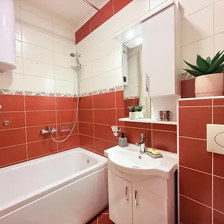 Apartament Stella Nostra - Moderan U Mirnom Dijelu Centra Sarajeva, Blizu Bascarsije